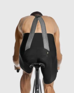 Assos MILLE GT Bib Shorts GTO C2 Black Series 11 Assos MILLE GT Bib Shorts GTO C2 Black Series -Fiets Bevordering ASSOS 11 10 228 18 33